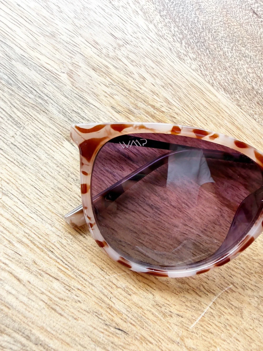 WMP EYEWEAR Women's Tortoiseshell Frame Sunglasses with Purple Lenses